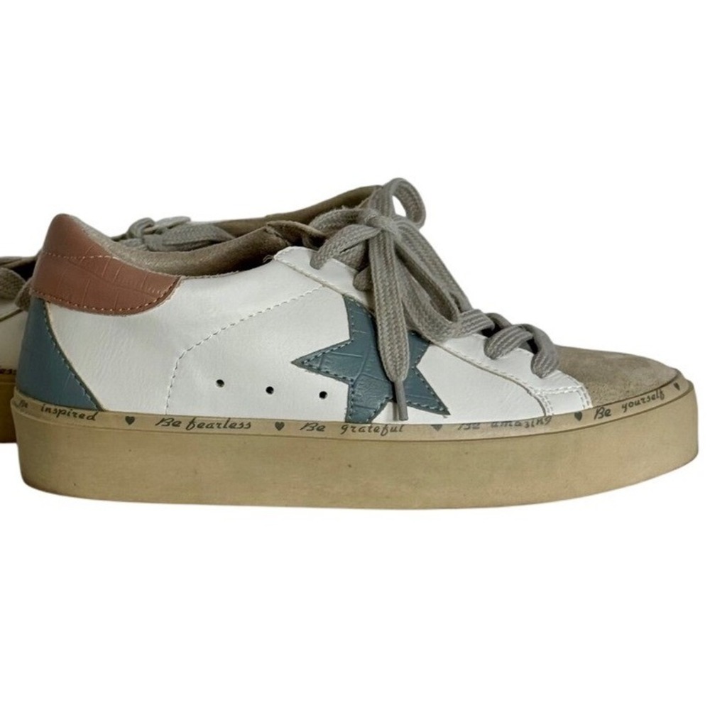 Platform‎ Sneakers Star Accent Casual Shoes Fashion Sneakers Size 6.5